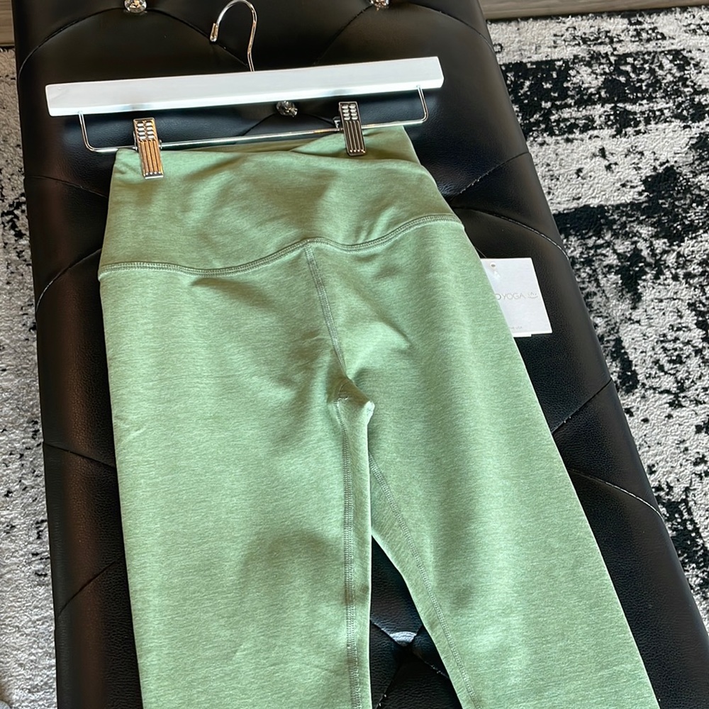 BNWT Beyond Yoga Space Dye At Your leisure MIDI Legging
